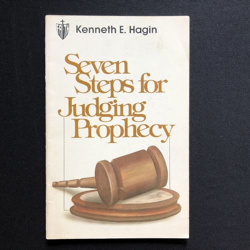 Seven Steps for Judging Prophecy – Kenneth E. Hagin (käytetty)